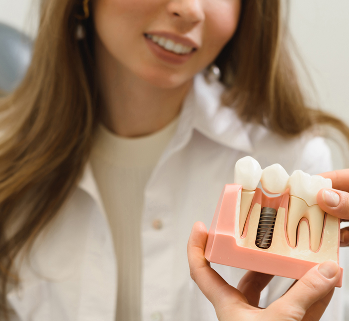 Différentes restaurations sur implants pour s’adapter à plusieurs situations