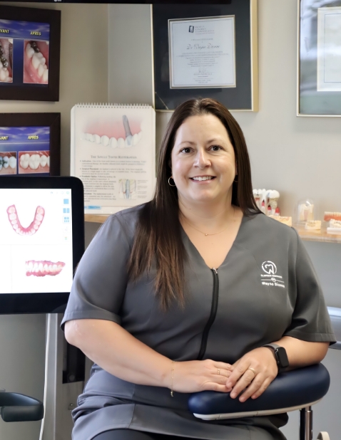 Nicole Renée, hygiéniste dentaire Nicole Renée, hygiéniste dentaire